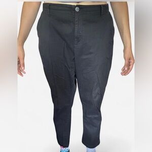 Old Navy Women's Black Ankle Pants